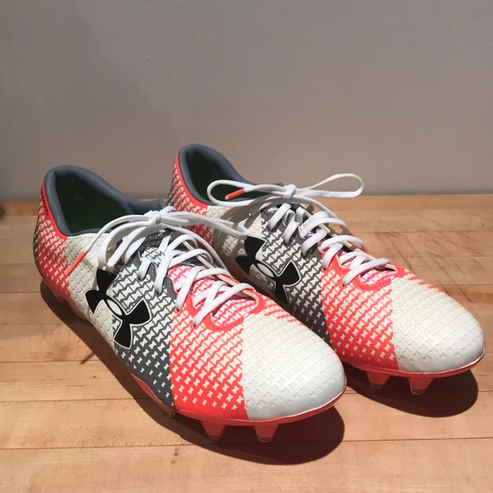 BRAND NEW Under Armour soccer cleats